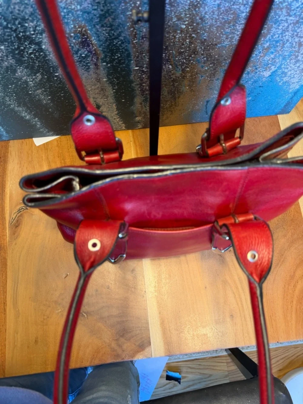 Wilson’s Leather office siren Y2K style red leather shoulder bag silver (GUC) - Picture 10 of 17